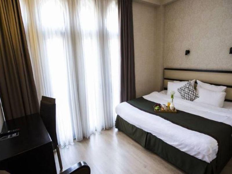 Hotel Abanotubani Tbilisi Bagian luar foto