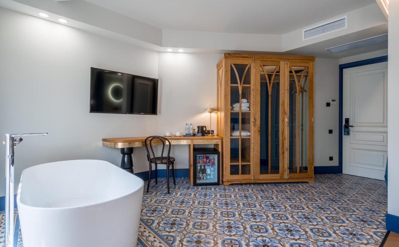 Hotel Abanotubani Tbilisi Bagian luar foto
