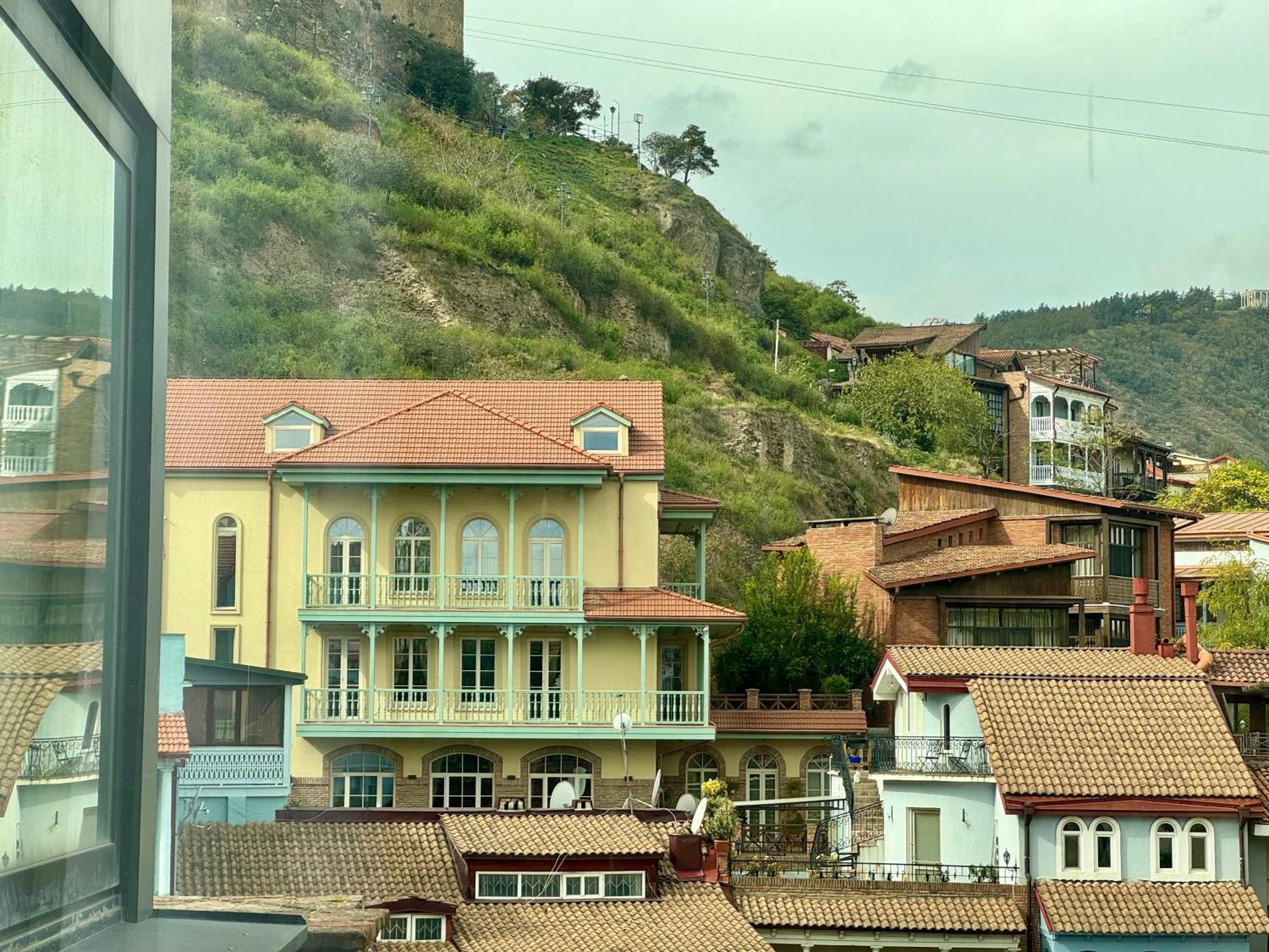 Hotel Abanotubani Tbilisi Bagian luar foto