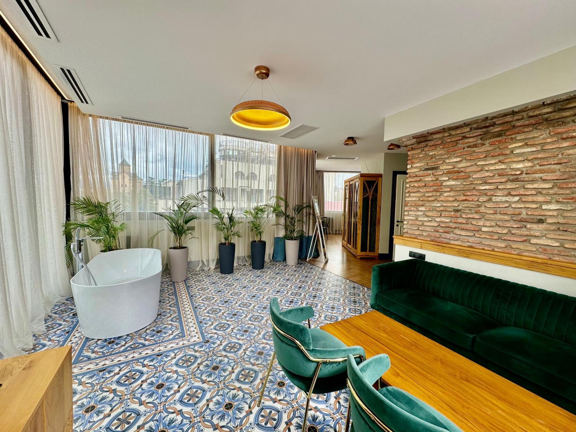 Hotel Abanotubani Tbilisi Bagian luar foto